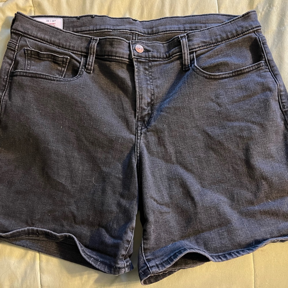 Gap shorts size 16